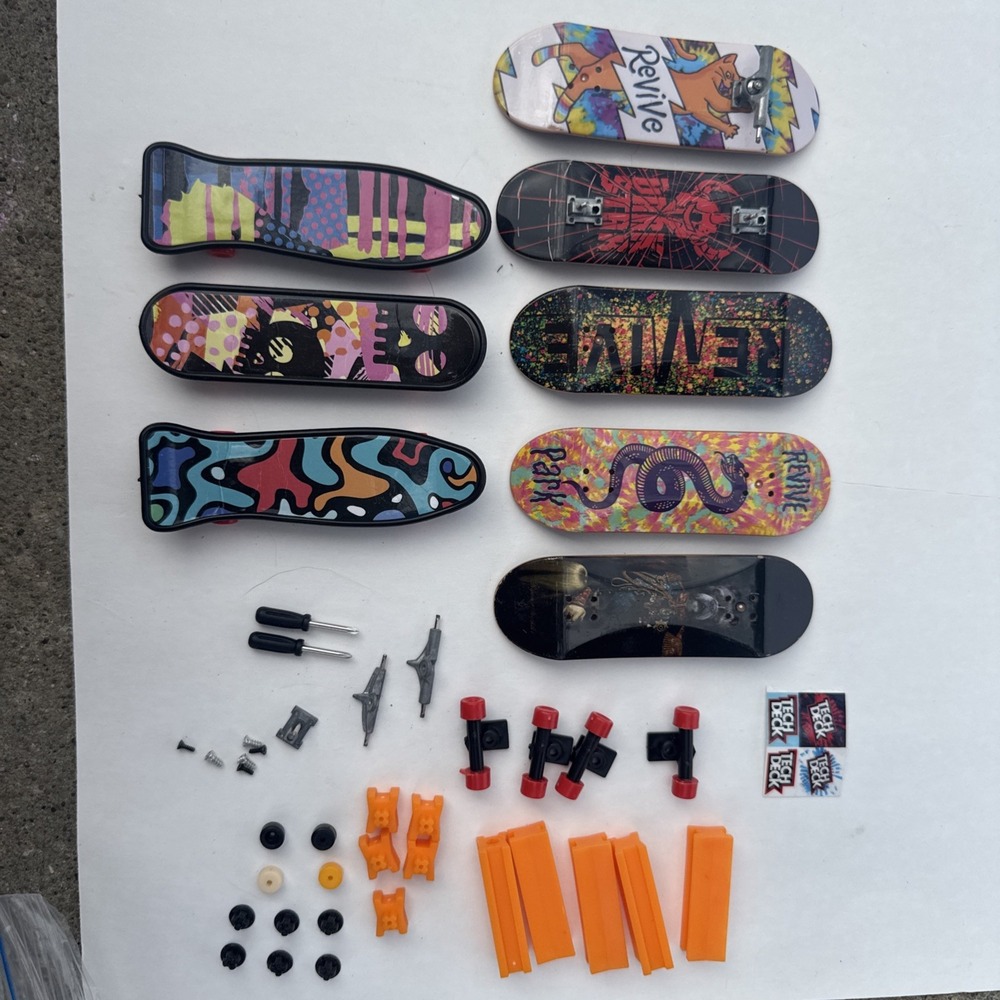Lot Of 8 Finger Skateboards And Accessories Tech Deck‎ Revive Greenbrier Inc